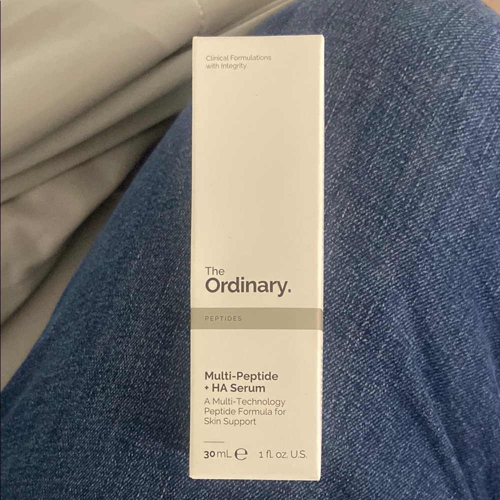 NIB The Ordinary Peptides Serum in White and Gray